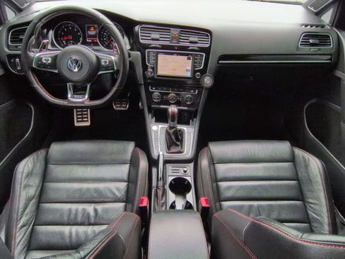 Used 2017 Volkswagen GTI Autobahn FWD image 22