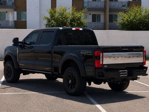 Used 2024 Ford F250 Platinum w/ FX4 Off-Road Package AWD/4WD image 6