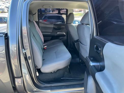 Used 2019 Toyota Tacoma SR5 image 46
