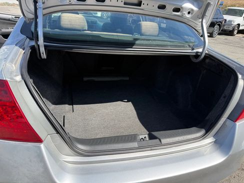 Used 2007 Honda Accord EX image 25