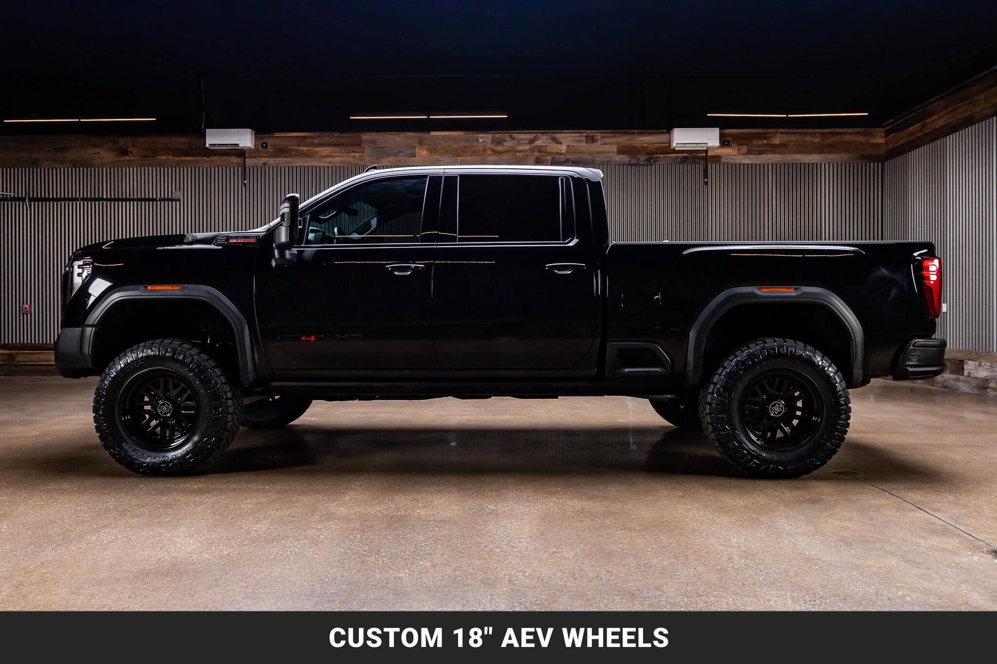 Used 2024 GMC Sierra 2500 AT4X w/ AT4X AEV Edition AWD/4WD image 6