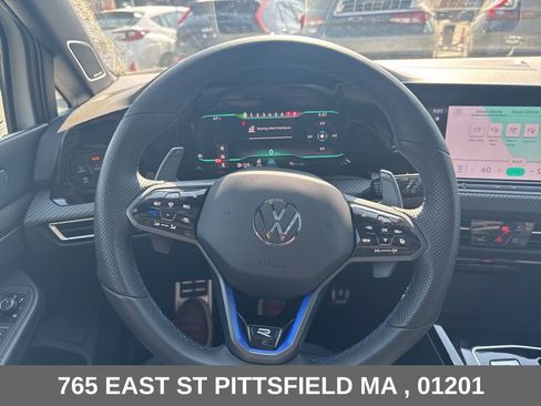 Used 2024 Volkswagen Golf R AWD/4WD image 24