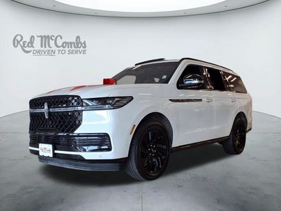 Used 2025 Lincoln Navigator Reserve w/ Jet Appearance Package