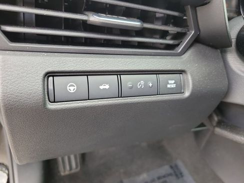 Used 2023 Nissan Altima 2.5 SL AWD/4WD image 26