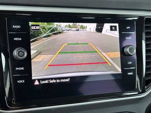 Used 2022 Volkswagen Atlas SE FWD image 20