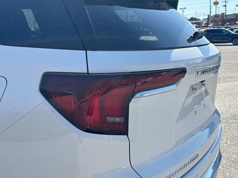 New 2026 GMC Terrain Denali image 12