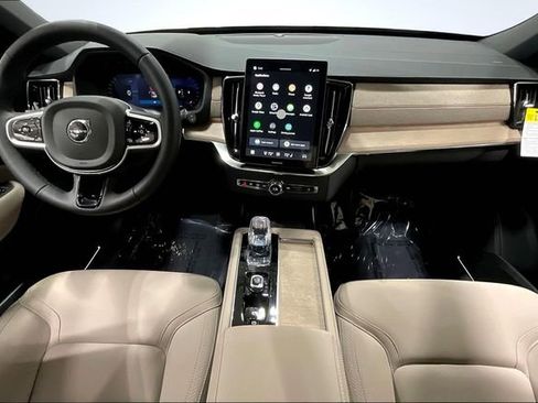 New 2026 Volvo XC90 B5 Core image 6