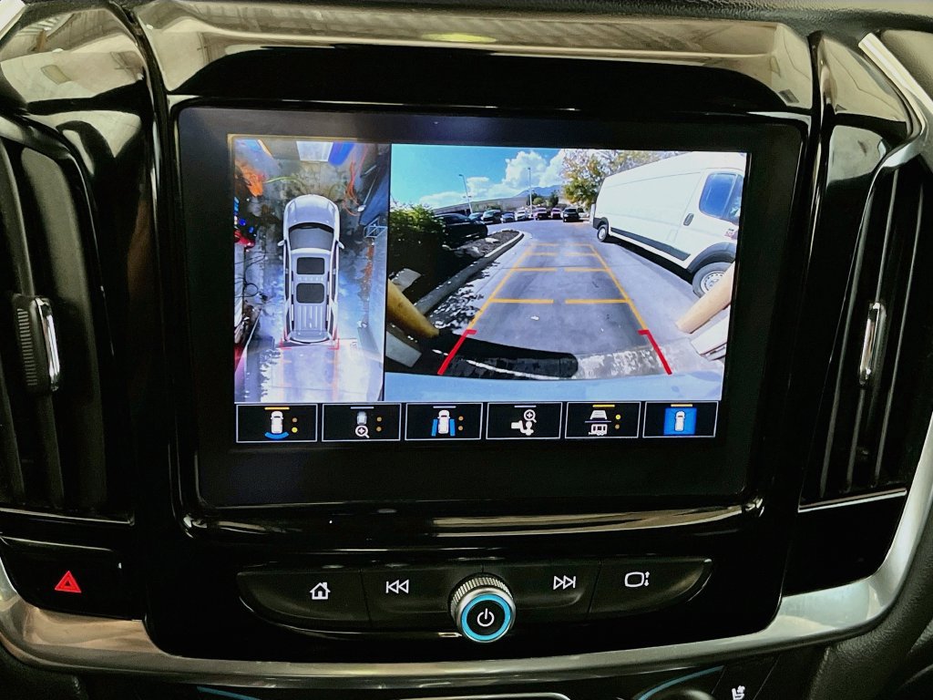 Used 2023 Chevrolet Traverse Premier w/ Redline Edition AWD/4WD image 14