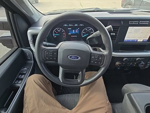 Used 2023 Ford F250 XL w/ STX Appearance Package AWD/4WD image 18