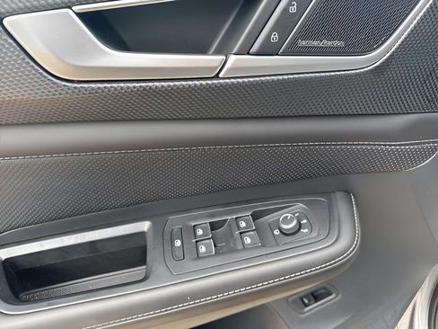 Certified 2025 Volkswagen Atlas Cross Sport SEL Premium R-Line image 8