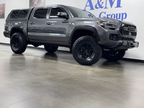 Used 2020 Toyota Tacoma TRD Pro image 3