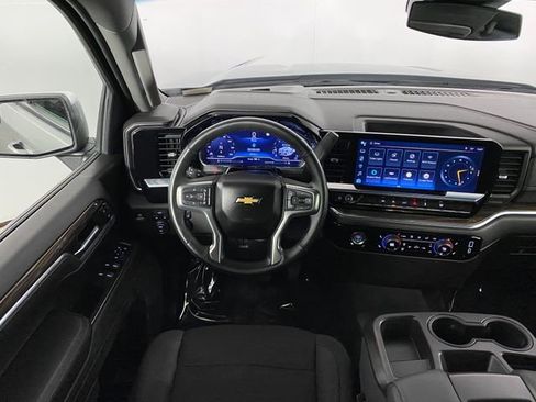 Certified 2023 Chevrolet Silverado 1500 LT AWD/4WD image 16