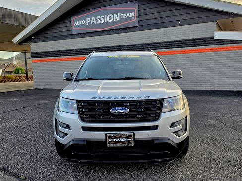 Used 2017 Ford Explorer Sport image 8