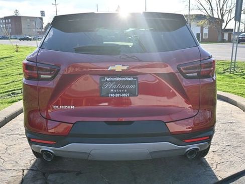 Used 2023 Chevrolet Blazer LT FWD image 6