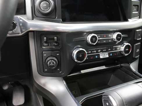 Used 2025 Ford F150 Lariat w/ Tow/Haul Package AWD/4WD image 63