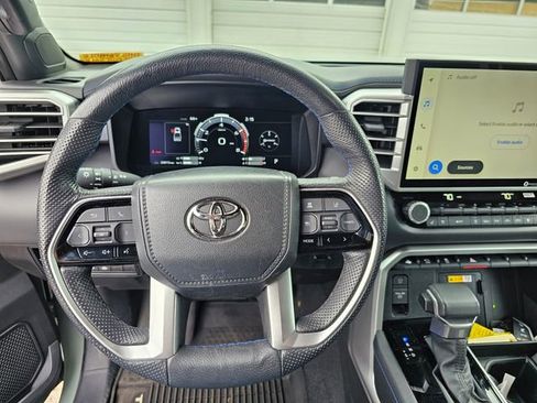 Used 2024 Toyota Tundra Platinum AWD/4WD image 14