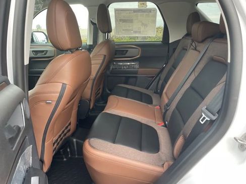 New 2025 Ford Bronco Sport Outer Banks w/ Sasquatch Outer Banks Package image 22