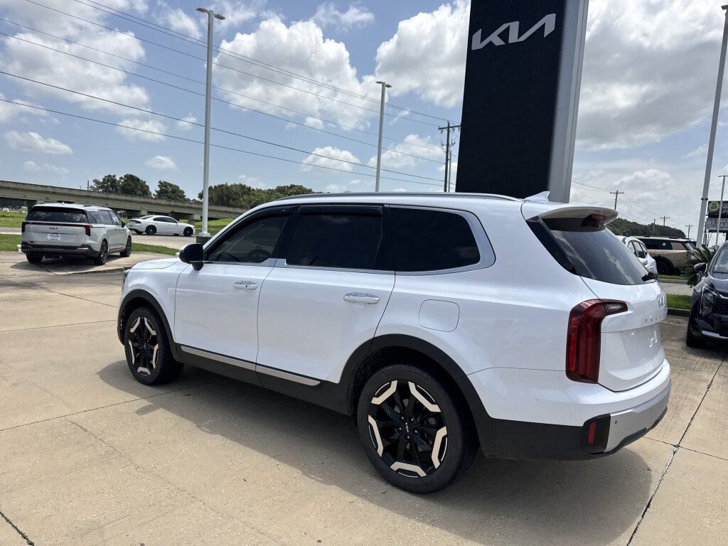 Certified 2024 Kia Telluride S w/ S Sunroof Package FWD image 25