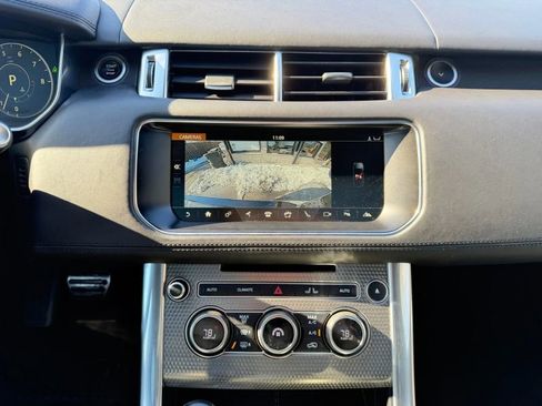 Used 2017 Land Rover Range Rover Sport HSE Dynamic image 22