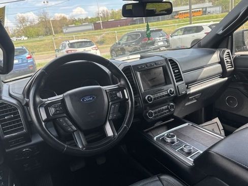 Used 2019 Ford Expedition Limited w/ Equipment Group 301A image 16