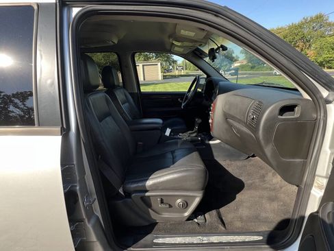 Used 2005 Saab 9-7X Arc image 24