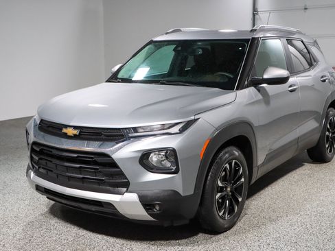 Used 2023 Chevrolet TrailBlazer LT w/ Convenience Package FWD image 30