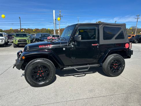 Used 2017 Jeep Wrangler Sport image 2