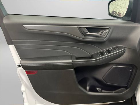 Used 2024 Ford Escape Active image 32