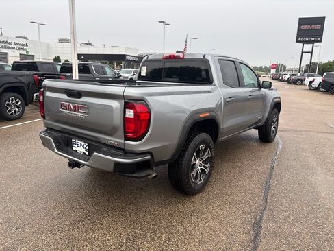 Used 2025 GMC Canyon AT4 AWD/4WD image 5