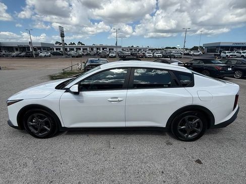 Used 2025 Kia K4 FWD image 4