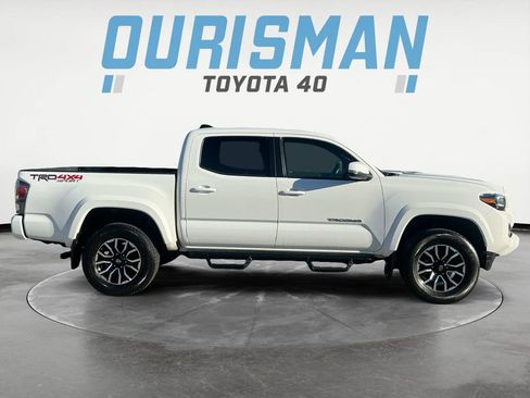 Used 2023 Toyota Tacoma TRD Sport image 7