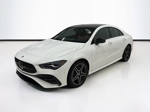 Certified 2025 Mercedes-Benz CLA 250 4MATIC image 1