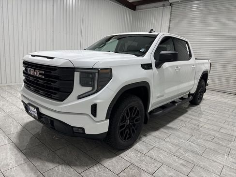 New 2026 GMC Sierra 1500 Elevation AWD/4WD image 1
