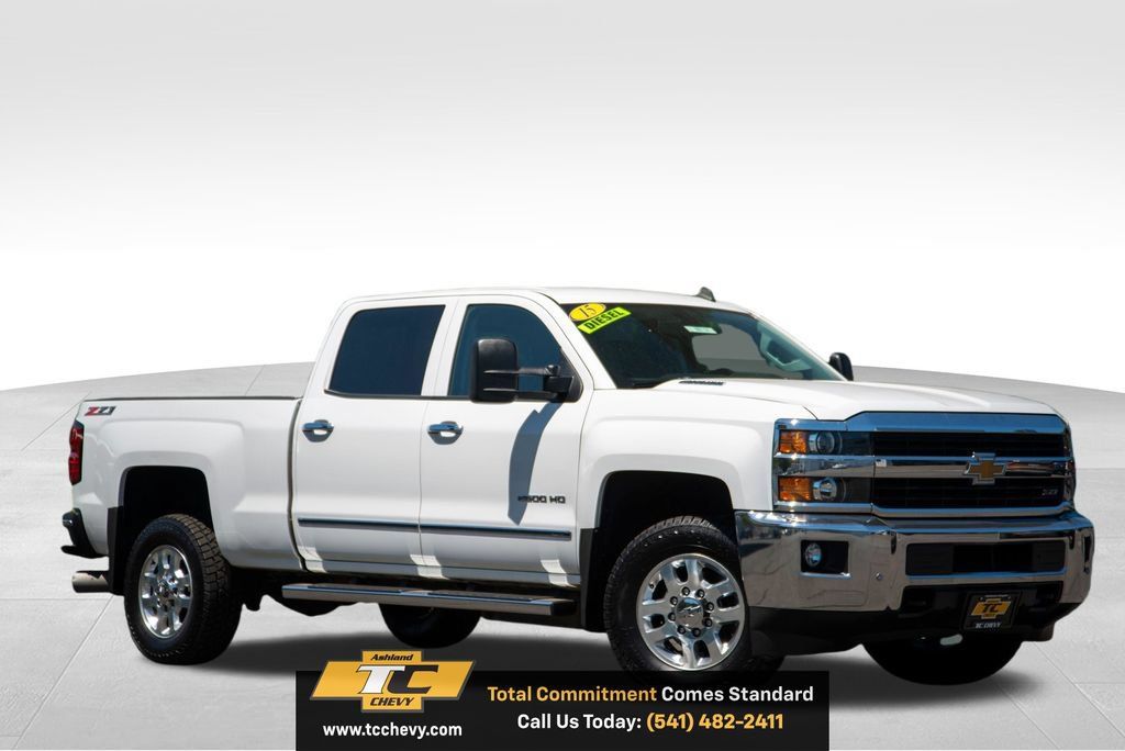Used 2015 Chevrolet Silverado 2500 LTZ w/ Duramax Plus Package AWD/4WD image 3