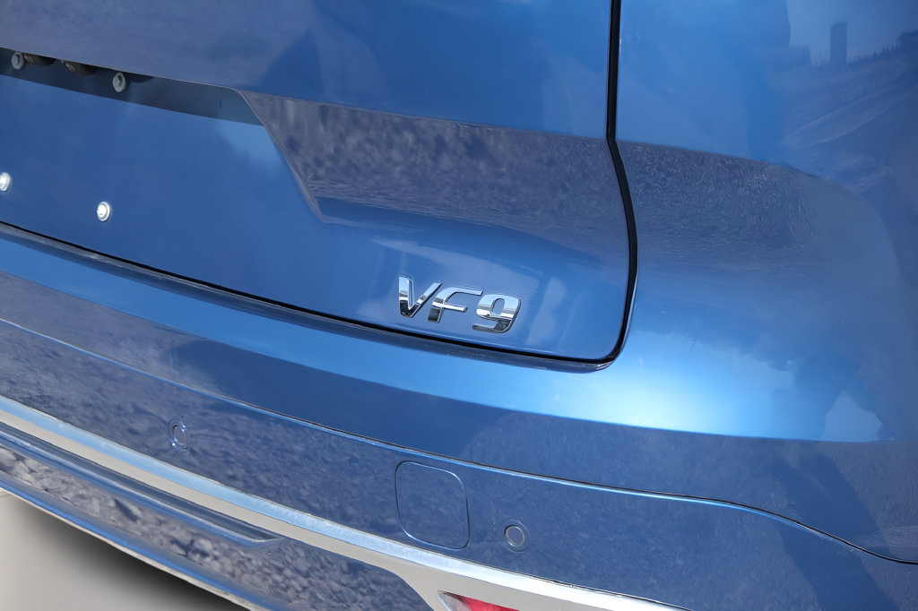 New 2024 VinFast VF 9 Plus AWD/4WD image 36