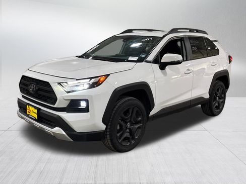Used 2024 Toyota RAV4 Adventure AWD/4WD image 4