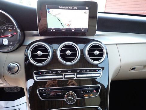 Used 2018 Mercedes-Benz C 300 Sedan image 10