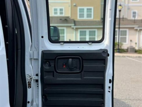 Used 2019 GMC Savana 2500 w/ Driver Convenience Package image 33
