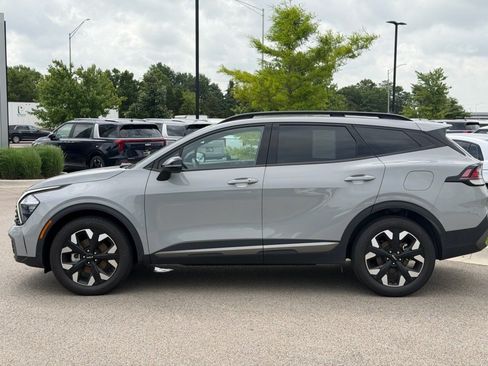 Used 2023 Kia Sportage X-Line w/ X-Line Premium Package AWD/4WD image 3