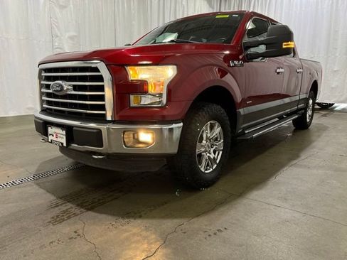 Used 2016 Ford F150 XLT w/ Equipment Group 302A Luxury AWD/4WD image 25