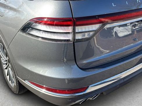 Used 2023 Lincoln Aviator Reserve w/ Equipment Group 201A image 35
