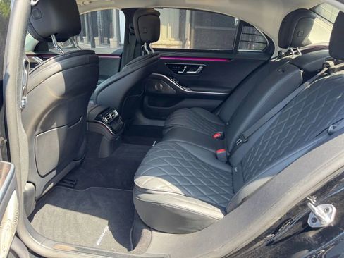 Used 2022 Mercedes-Benz S 500 S 500 4matic Sedan 4D image 21