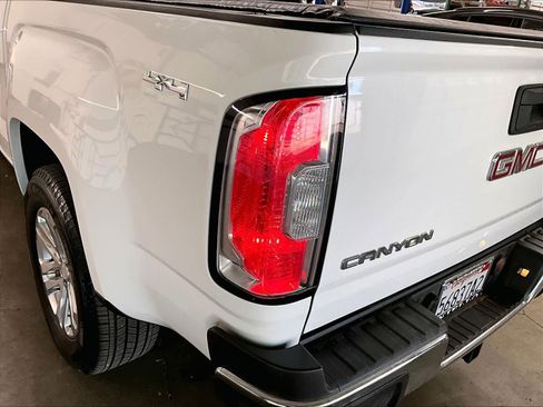 Used 2016 GMC Canyon SLT w/ Driver Alert Package image 30