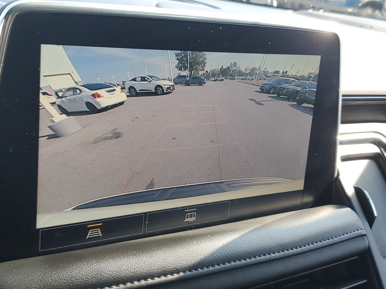 Used 2021 Chevrolet Tahoe LT RWD image 27
