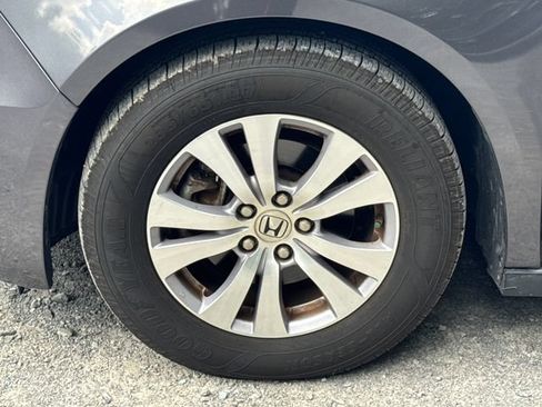 Used 2015 Honda Odyssey EX-L image 25