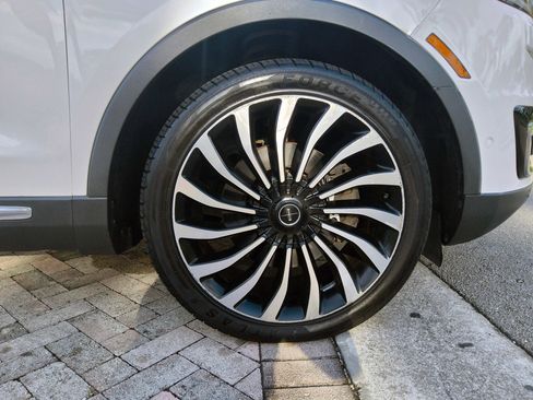 Used 2019 Lincoln Nautilus Black Label AWD/4WD image 53