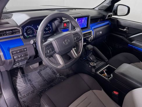 Certified 2024 Toyota Tacoma TRD Off-Road w/ TRD Off Road Upgrade Package AWD/4WD image 9