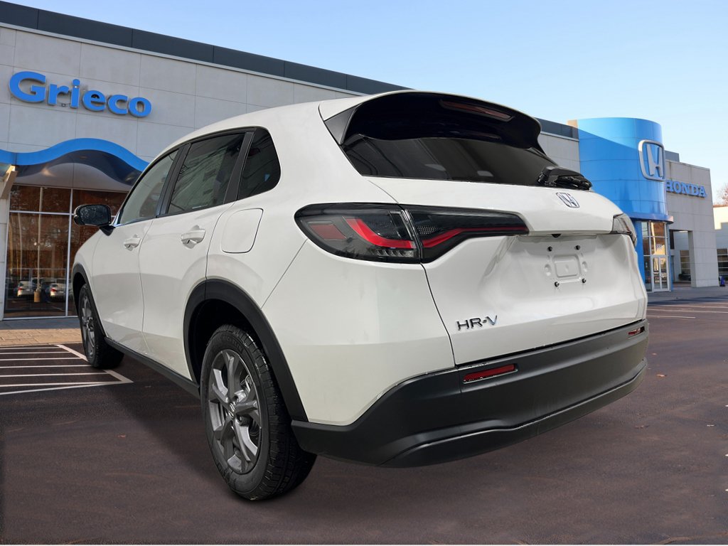 New 2027 Honda HR-V LX image 3