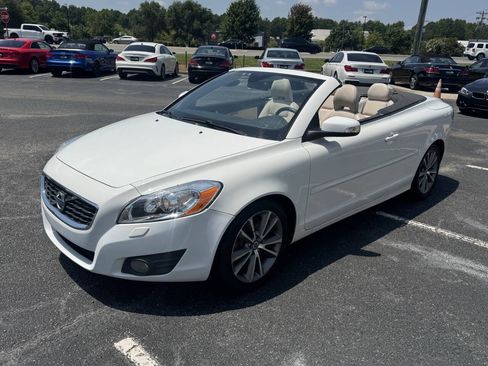 Used 2013 Volvo C70 T5 FWD image 6