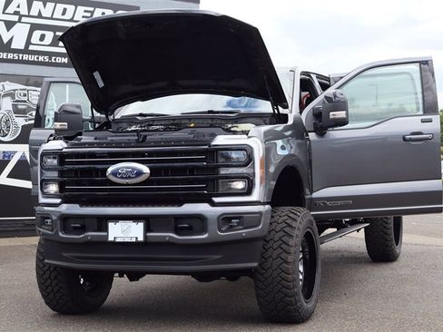 Used 2025 Ford F350 Platinum AWD/4WD image 36